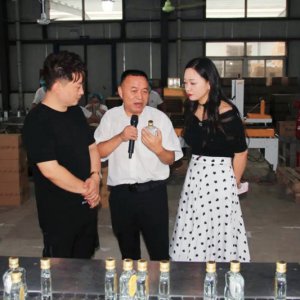 走進(jìn)金裕皖酒業(yè)，一起來(lái)嘮嘮一杯純糧酒的釀造